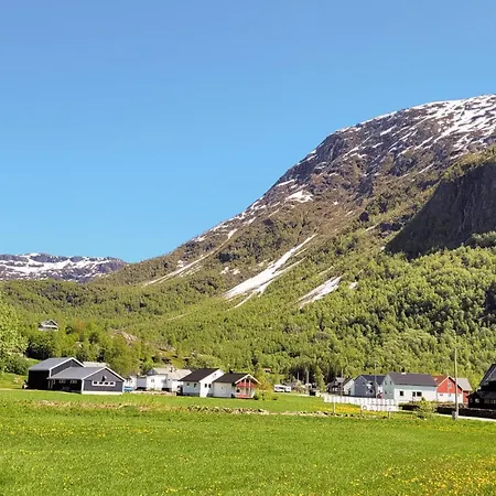 Vakantiehuis Cozy In With House A Mountain View *