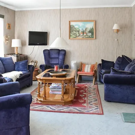 Feriehus 4 Bedroom Cozy In *